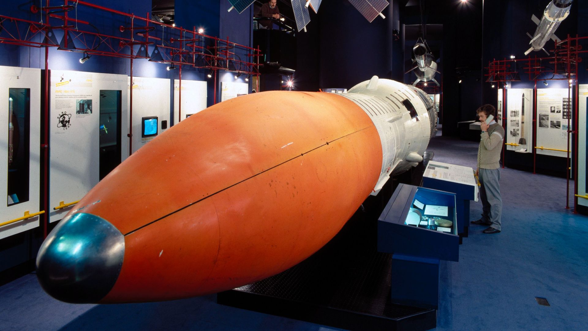 Britain developed the Black Arrow as its national satellite launcher. Based on the smaller Black Knight research rocket this was a three-stage vehicle, 12.87m tall.